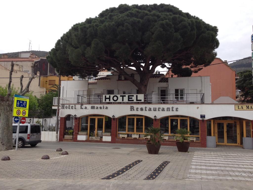 Hotel La Masia Portbou Exteriör bild