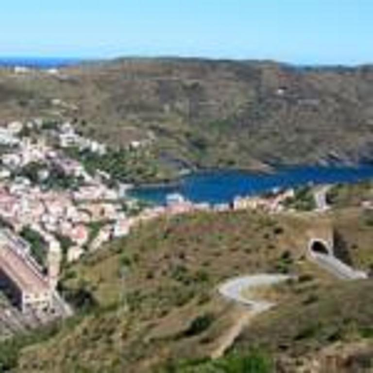 Hotel La Masia Portbou Exteriör bild