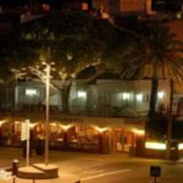 Hotel La Masia Portbou Exteriör bild